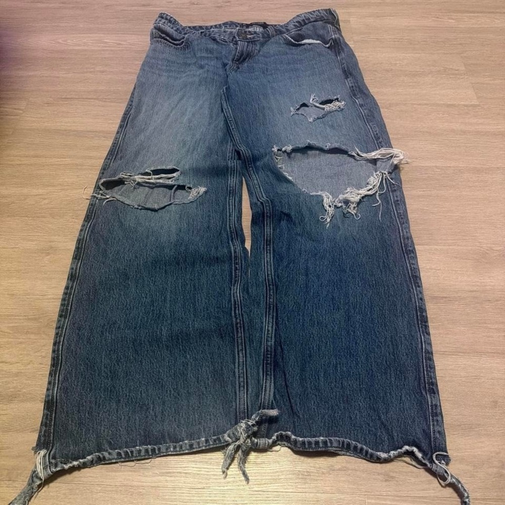 American Vintage Dark Indigo Distressed Bootcut Jeans